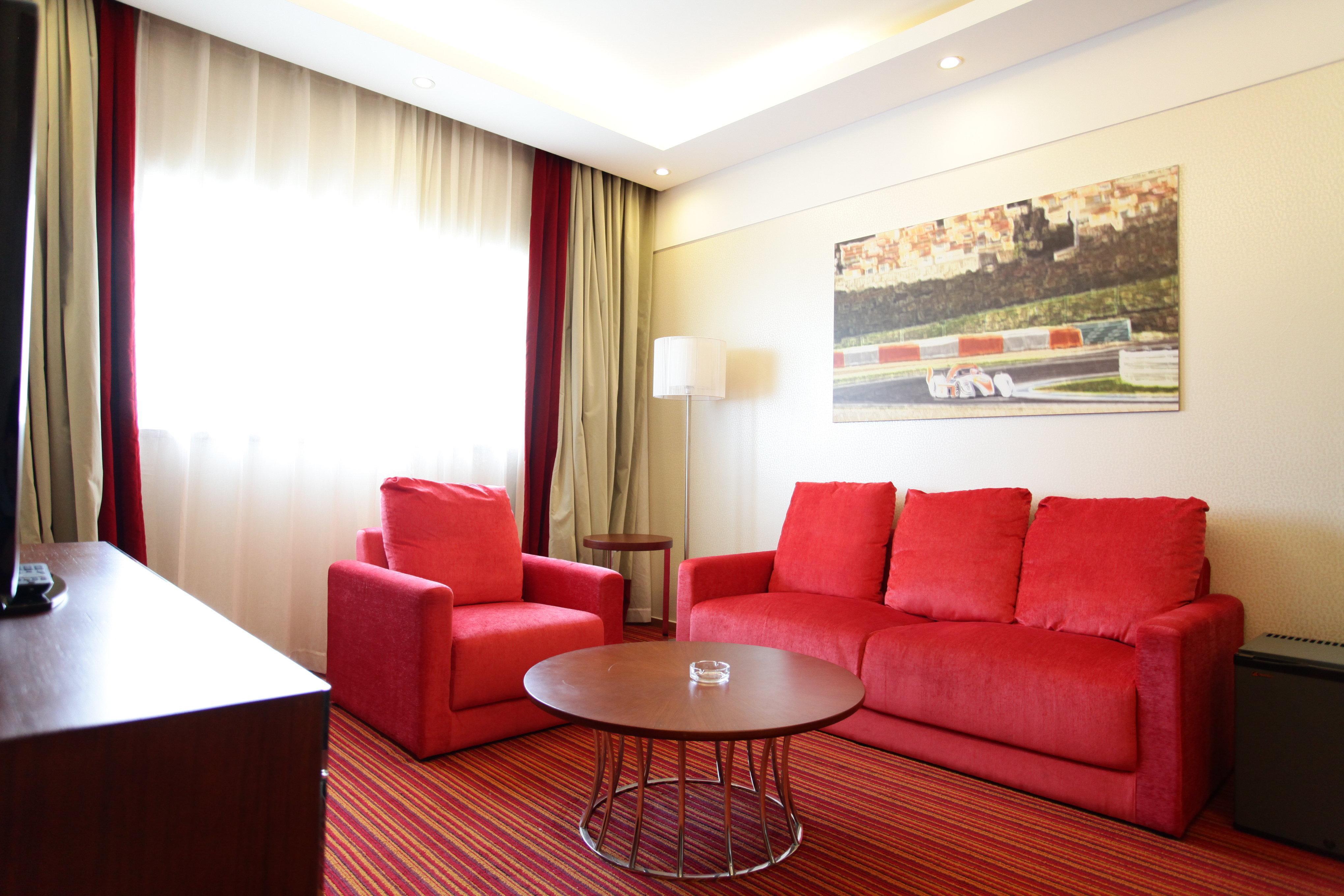 Holiday Inn Express Shanghai New Hongqiao, An Ihg Hotel Екстериор снимка